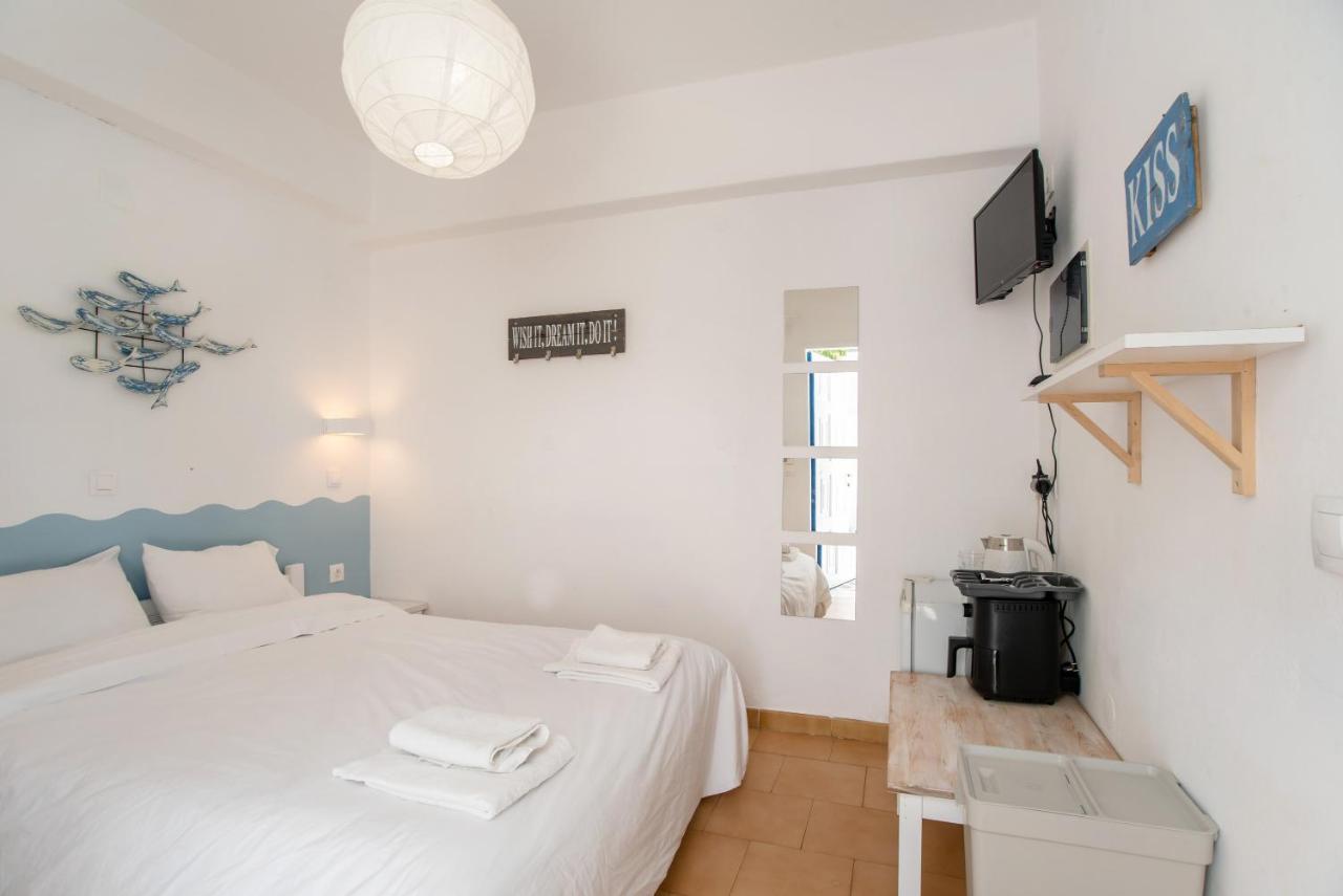 Livadia Seaside Studios 6 Páros Exterior foto